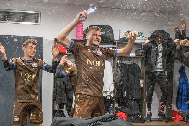 理教練的成 理教練的成